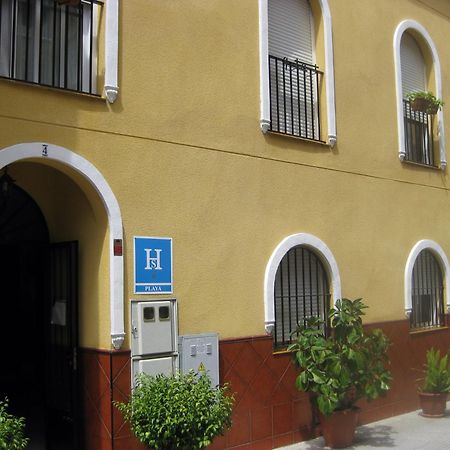 Hostal Patio Andaluz Punta Umbria Bagian luar foto