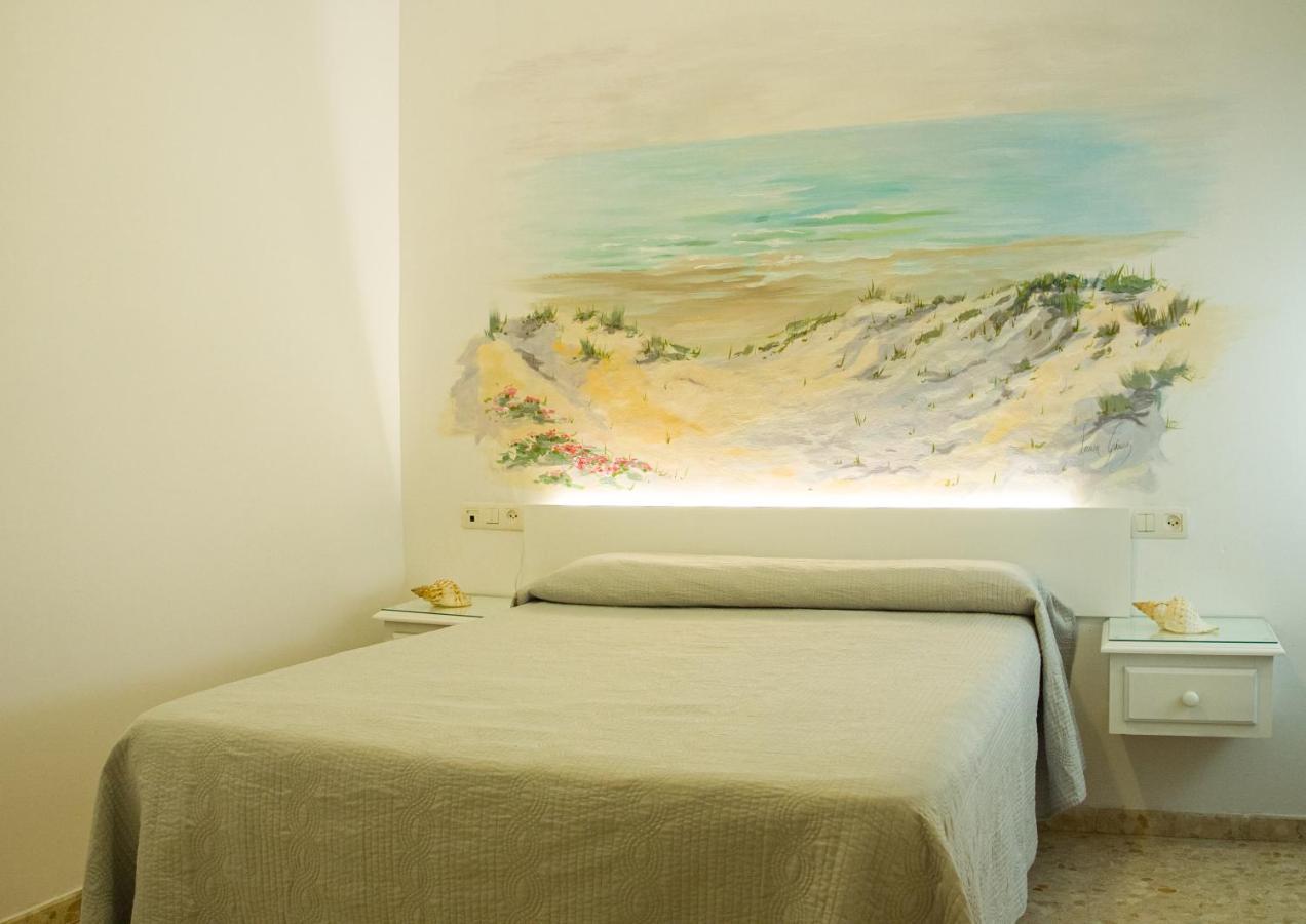 Hostal Patio Andaluz Punta Umbria Bagian luar foto