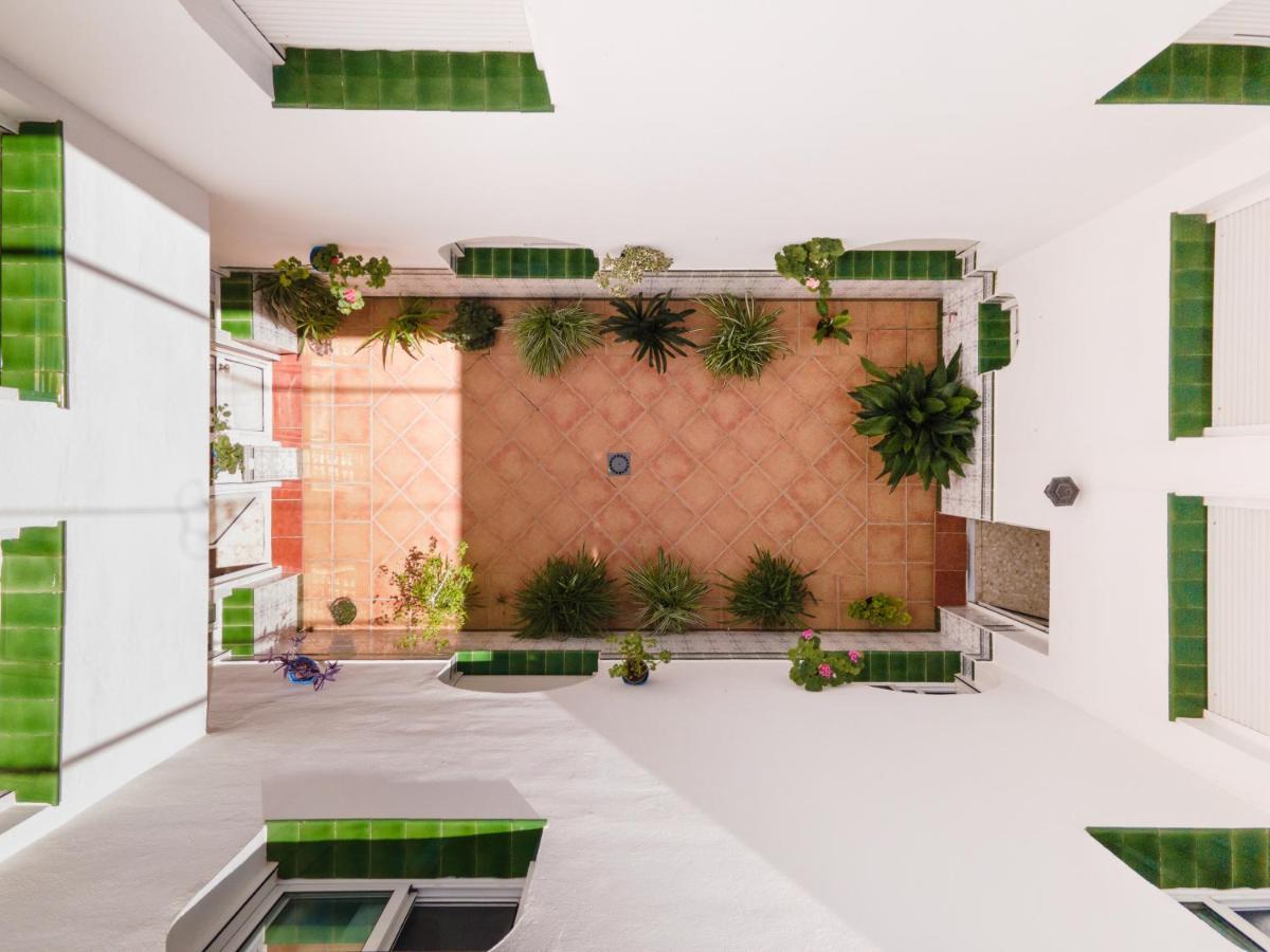 Hostal Patio Andaluz Punta Umbria Bagian luar foto