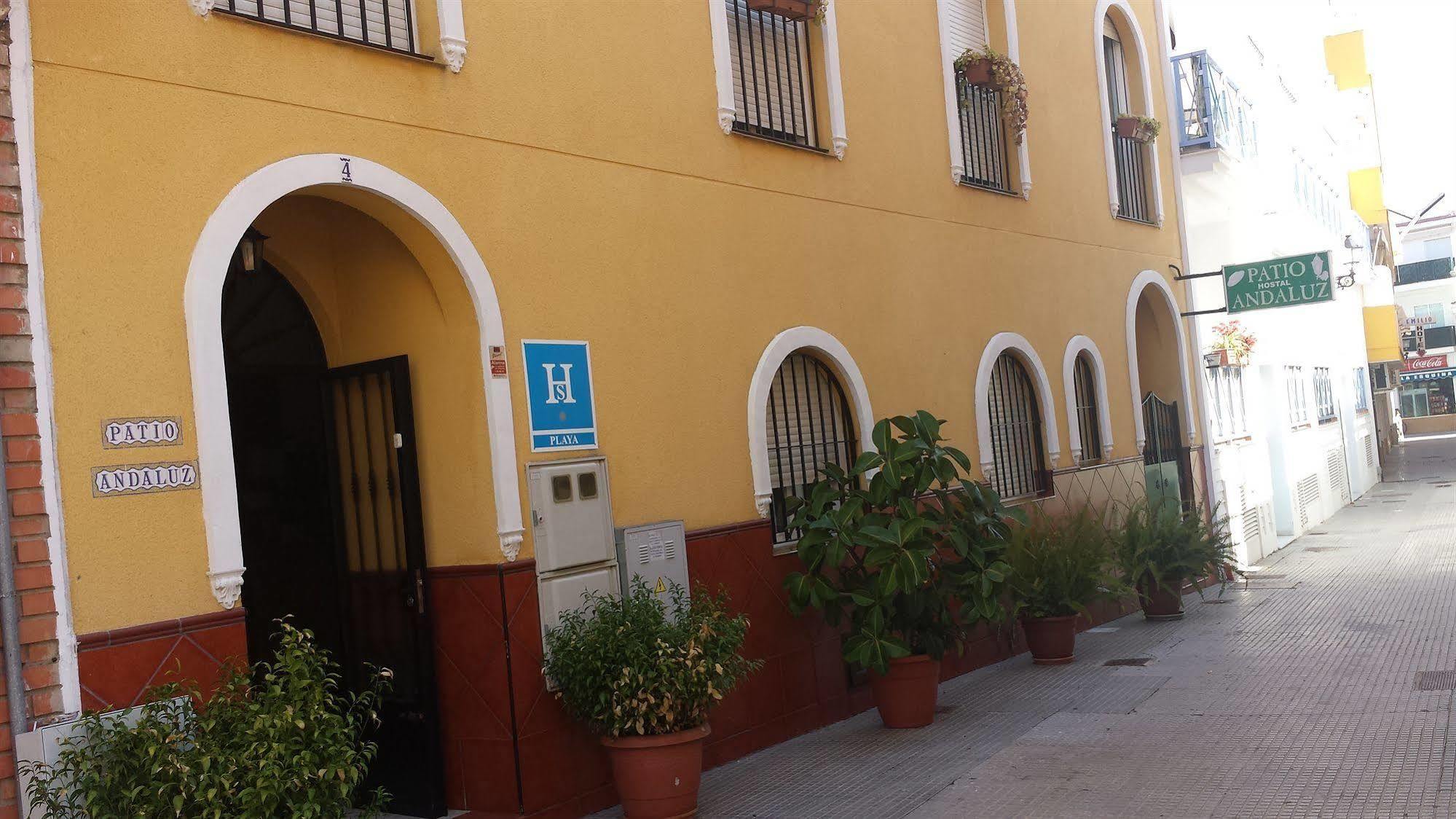 Hostal Patio Andaluz Punta Umbria Bagian luar foto